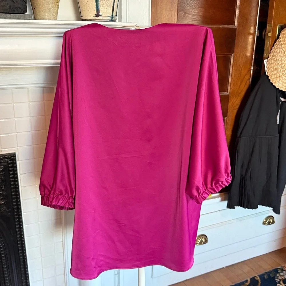 Caryn Lawn Elegant‎ Betsy Top in Fuschia- worn once. 175 retail